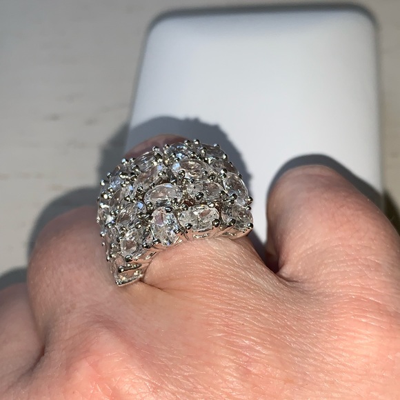 Cocktail Ring 💍 - Picture 6 of 7